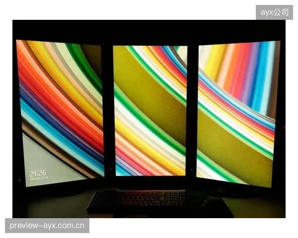 SMPTE2110协议传输一路未经压缩的4K60P视频信号需占用约12Gbps带宽，对网络基础设施提出极高要求
